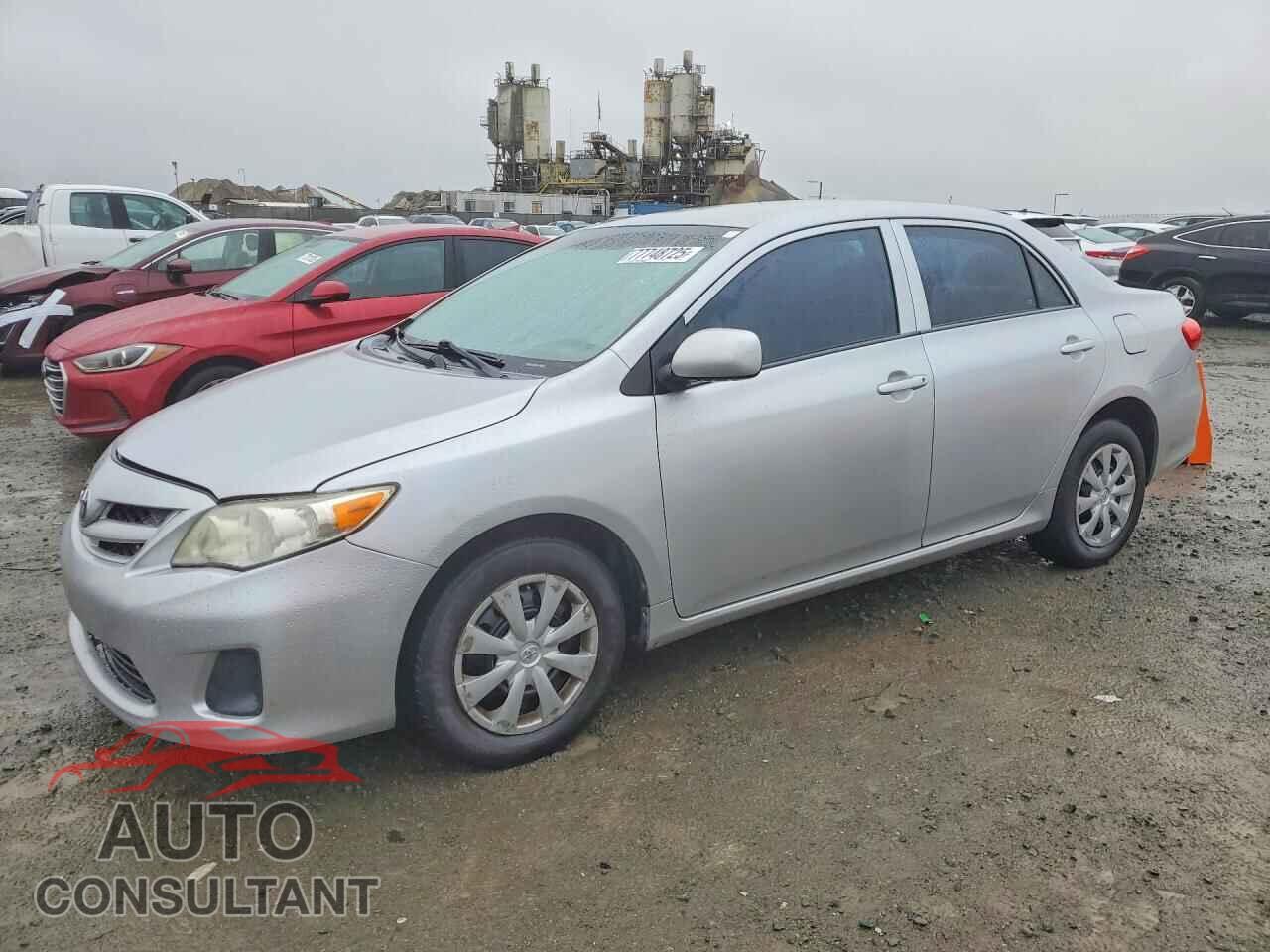 TOYOTA COROLLA 2013 - 5YFBU4EE8DP100013