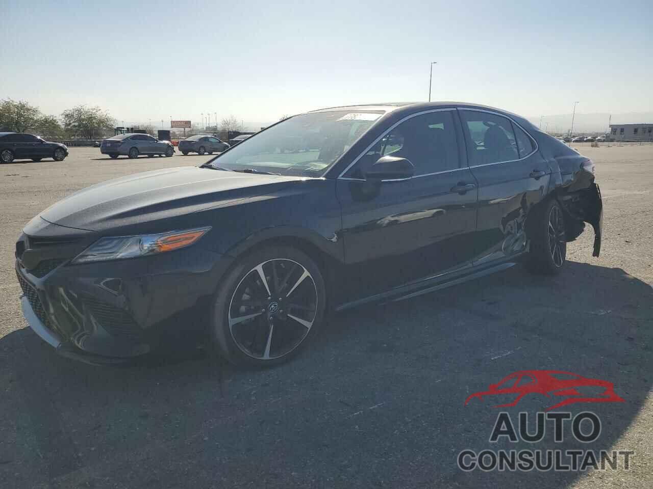 TOYOTA CAMRY 2018 - 4T1BZ1HK8JU001512