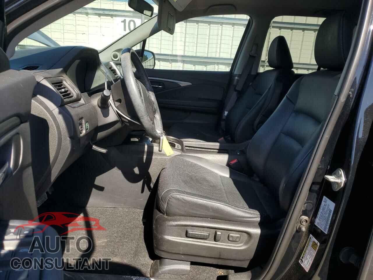 HONDA RIDGELINE 2019 - 5FPYK2F53KB007371