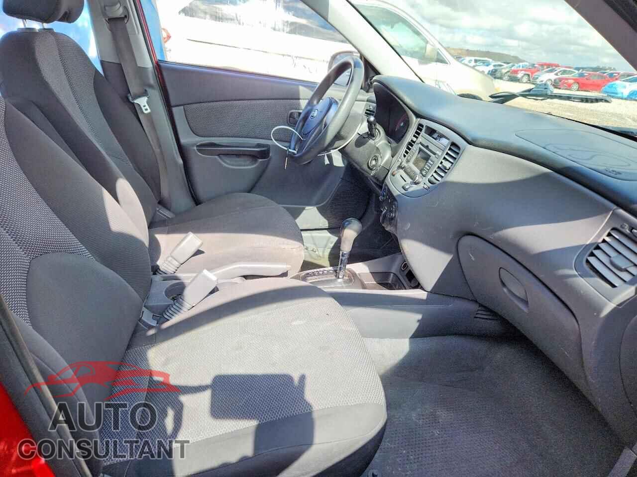 KIA RIO 2011 - KNADH4A32B6864751