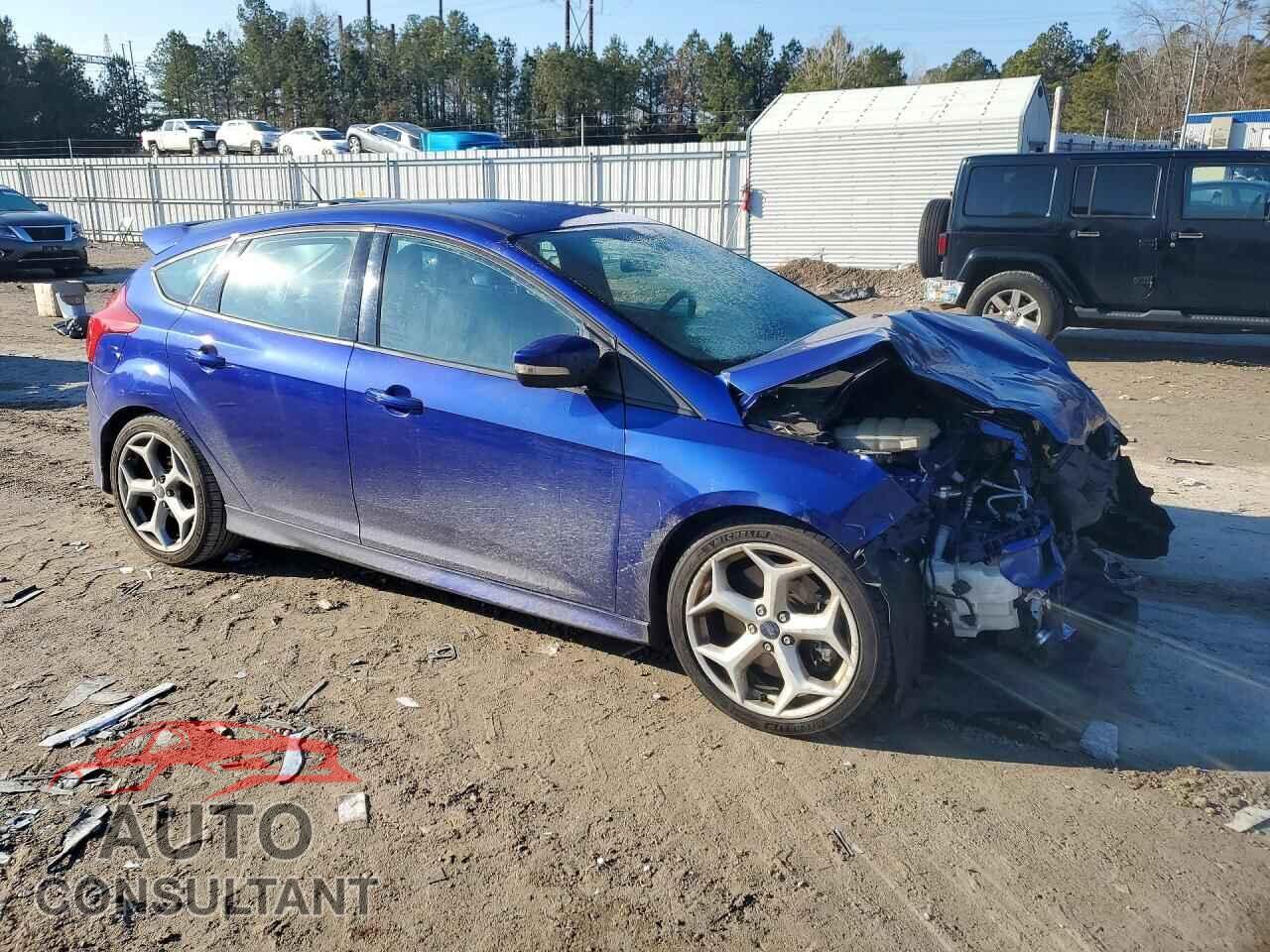 FORD FOCUS 2014 - 1FADP3L95EL353855