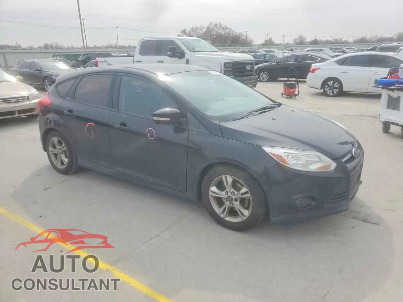 FORD FOCUS 2014 - 1FADP3K27EL155248