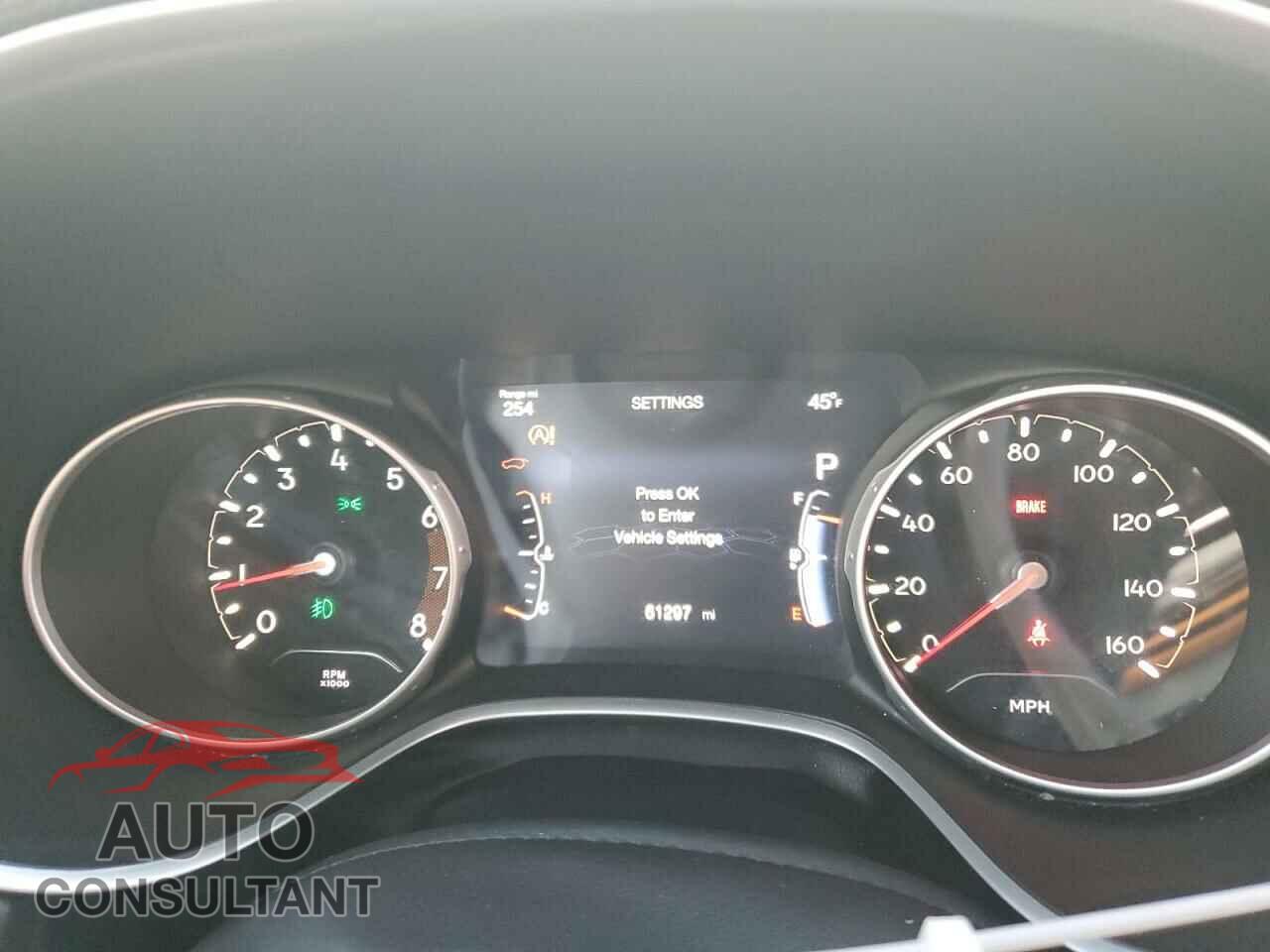 JEEP COMPASS 2020 - 3C4NJDCB5LT151916