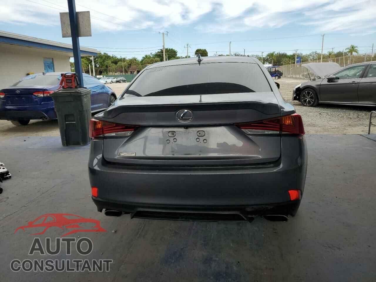 LEXUS IS 2017 - JTHCM1D27H5018365