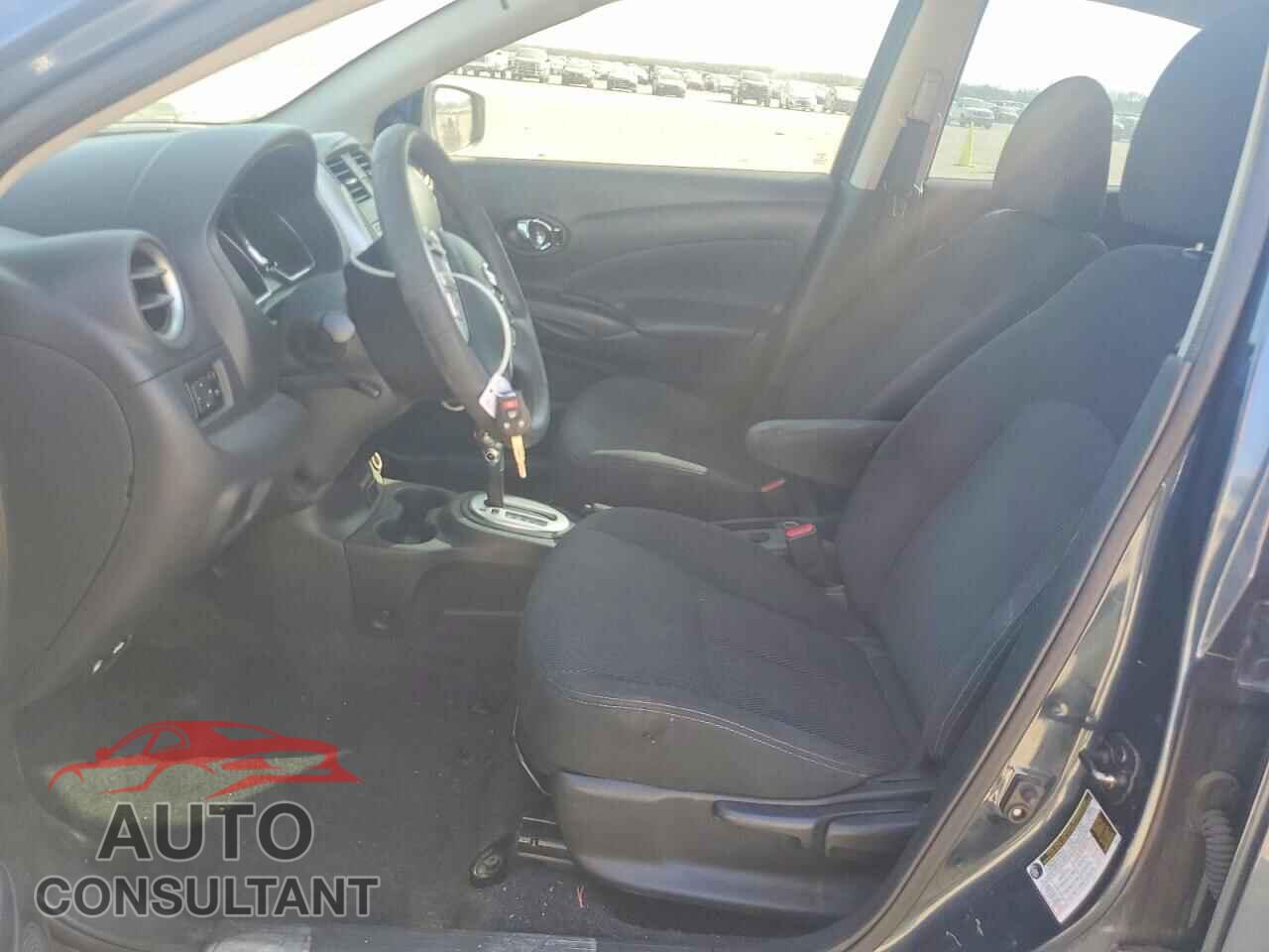 NISSAN VERSA 2017 - 3N1CN7AP3HL828306
