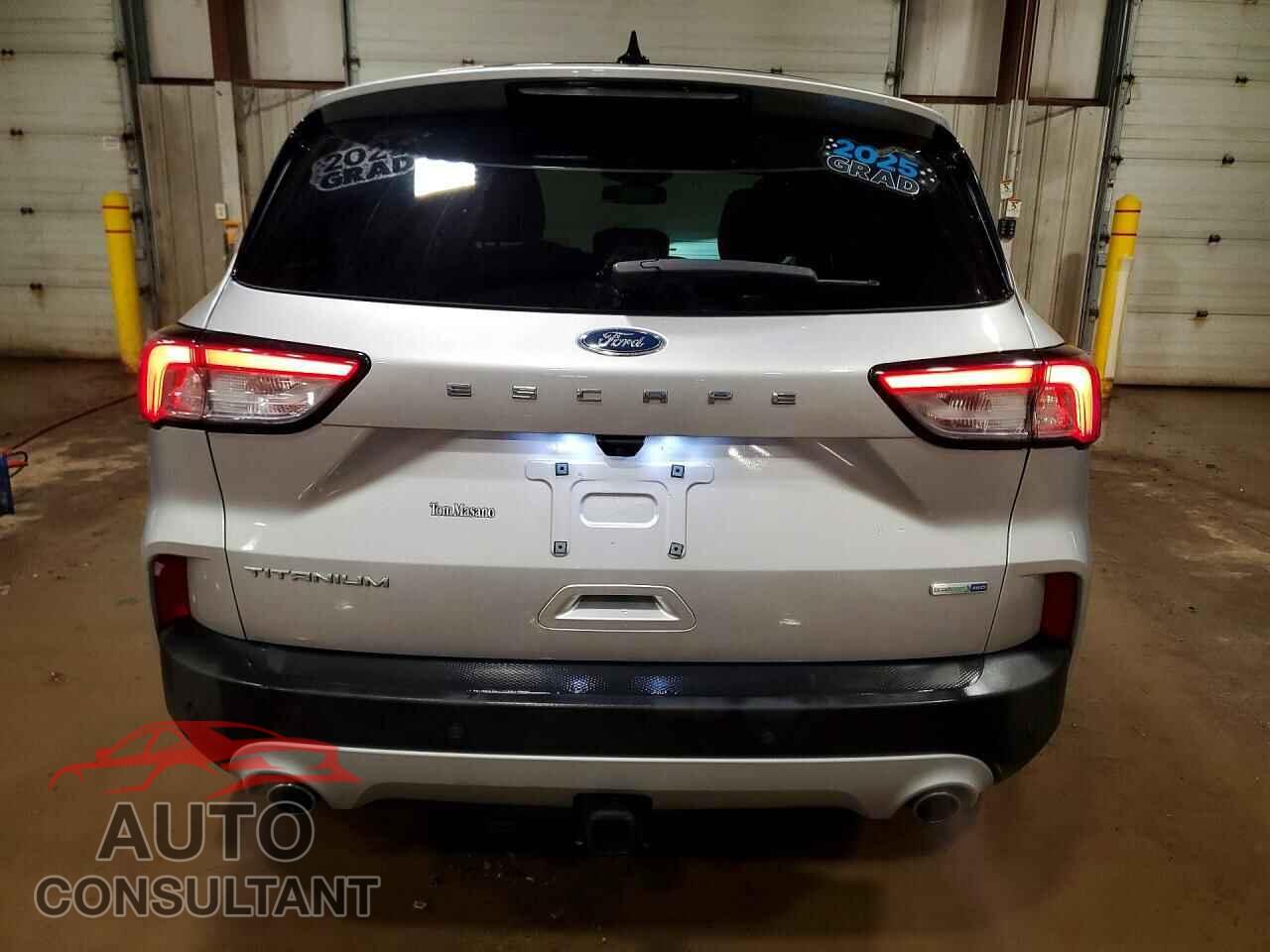 FORD ESCAPE 2020 - 1FMCU9J9XLUA39383