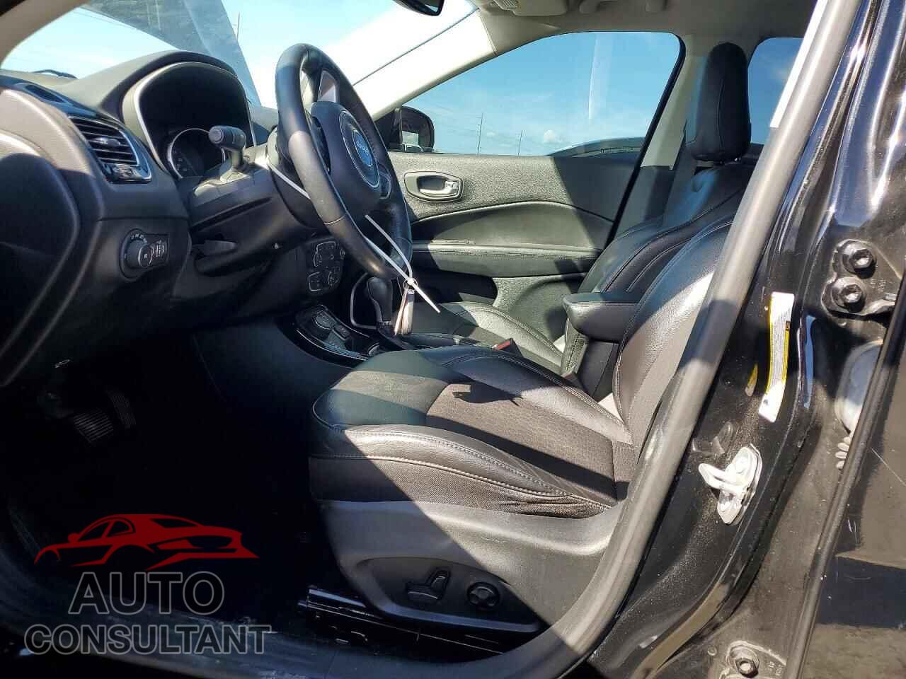 JEEP COMPASS 2018 - 3C4NJDBB8JT478860
