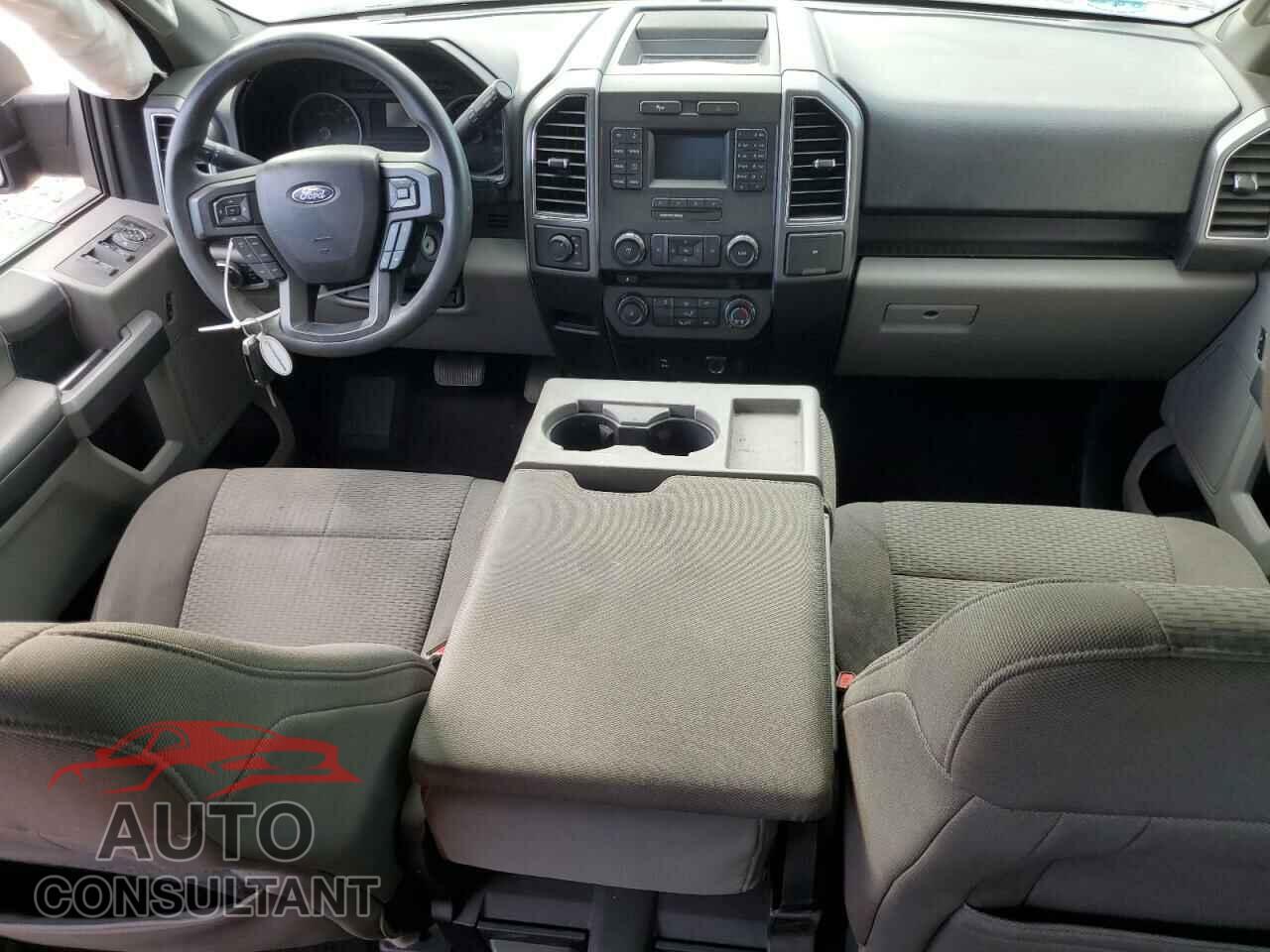 FORD F-150 2017 - 1FTEW1E86HFB22718