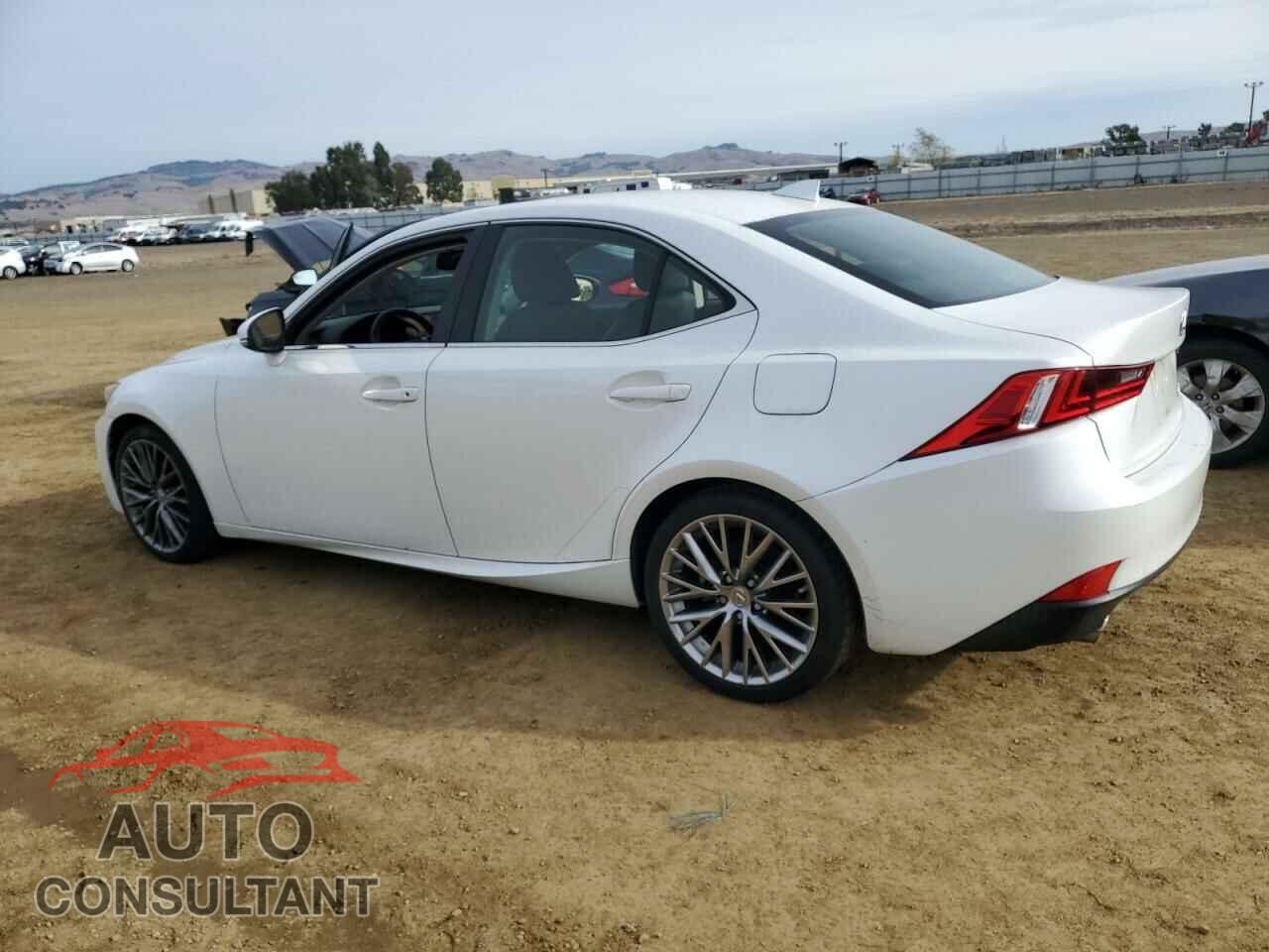 LEXUS IS 2014 - JTHBF1D22E5007419