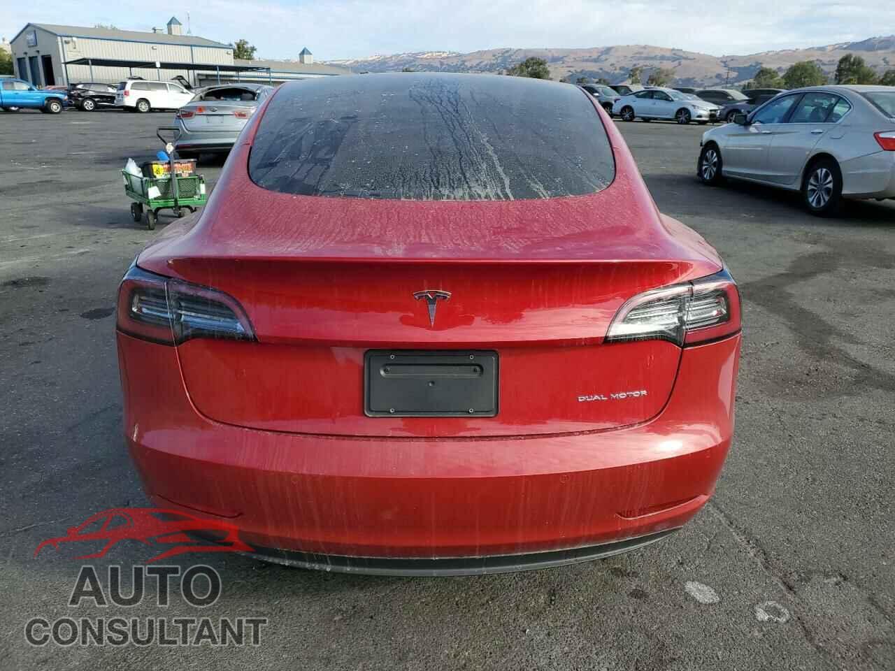 TESLA MODEL 3 2021 - 5YJ3E1EB6MF862077