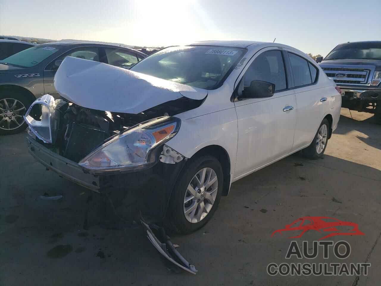 NISSAN VERSA 2017 - 3N1CN7APXHL892388