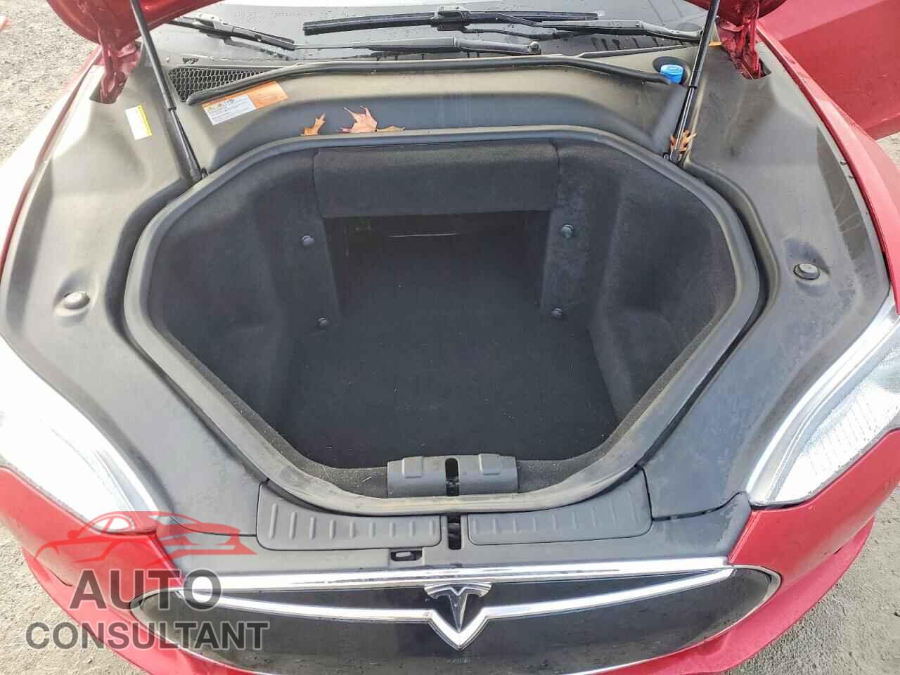 TESLA MODEL S 2013 - 5YJSA1CN0DFP27245