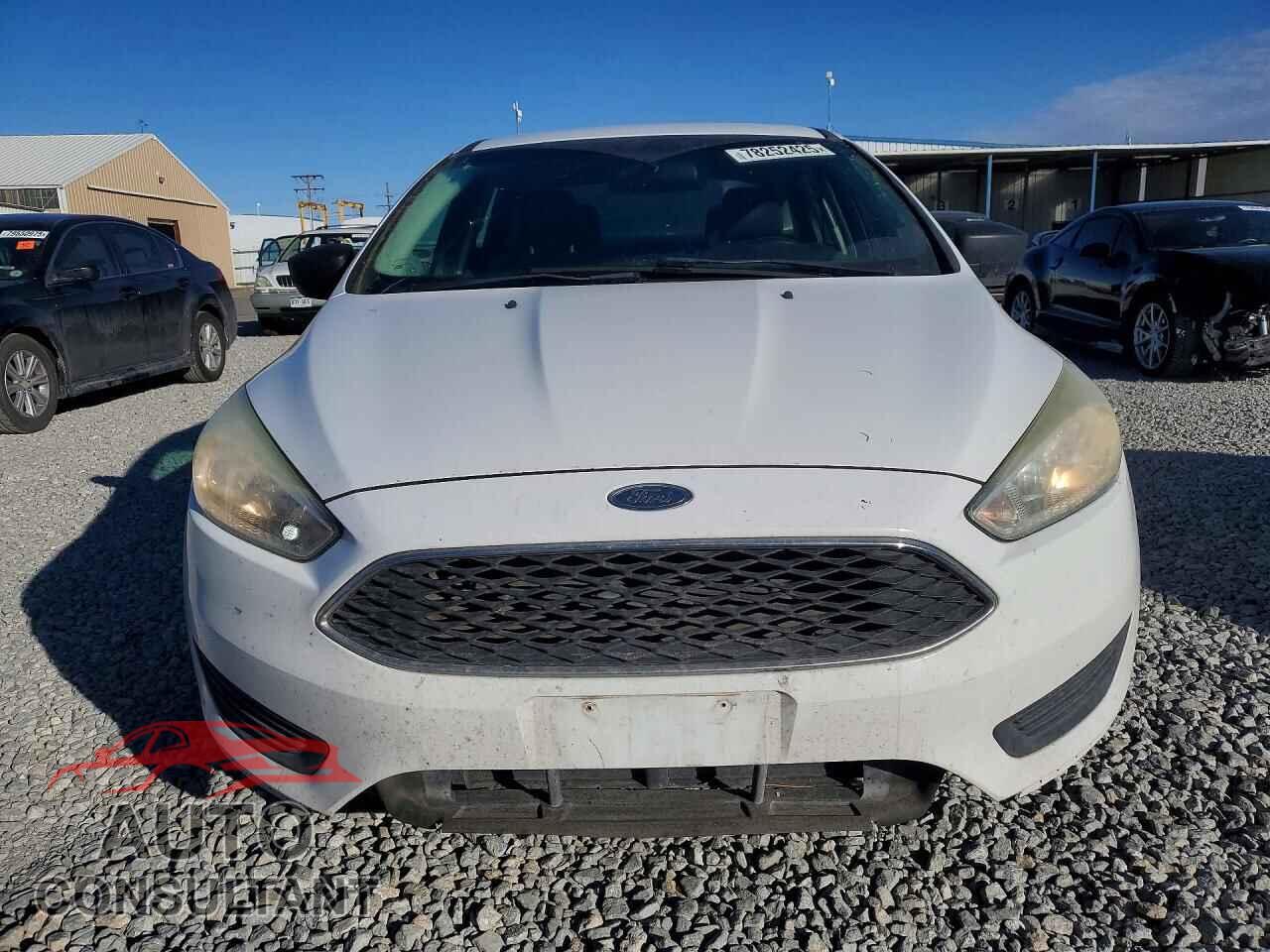 FORD FOCUS 2015 - 1FADP3E27FL335990