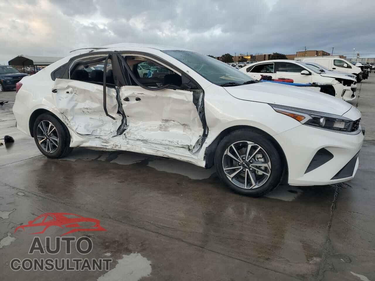 KIA FORTE 2024 - 3KPF24AD8RE708160