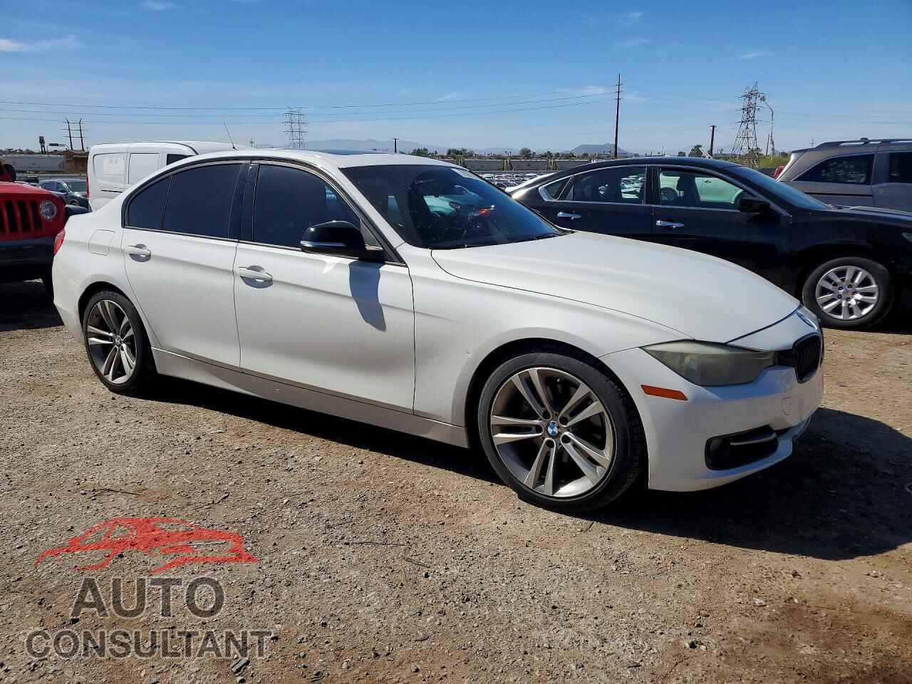 BMW 328 2013 - WBA3C1C55DF444766