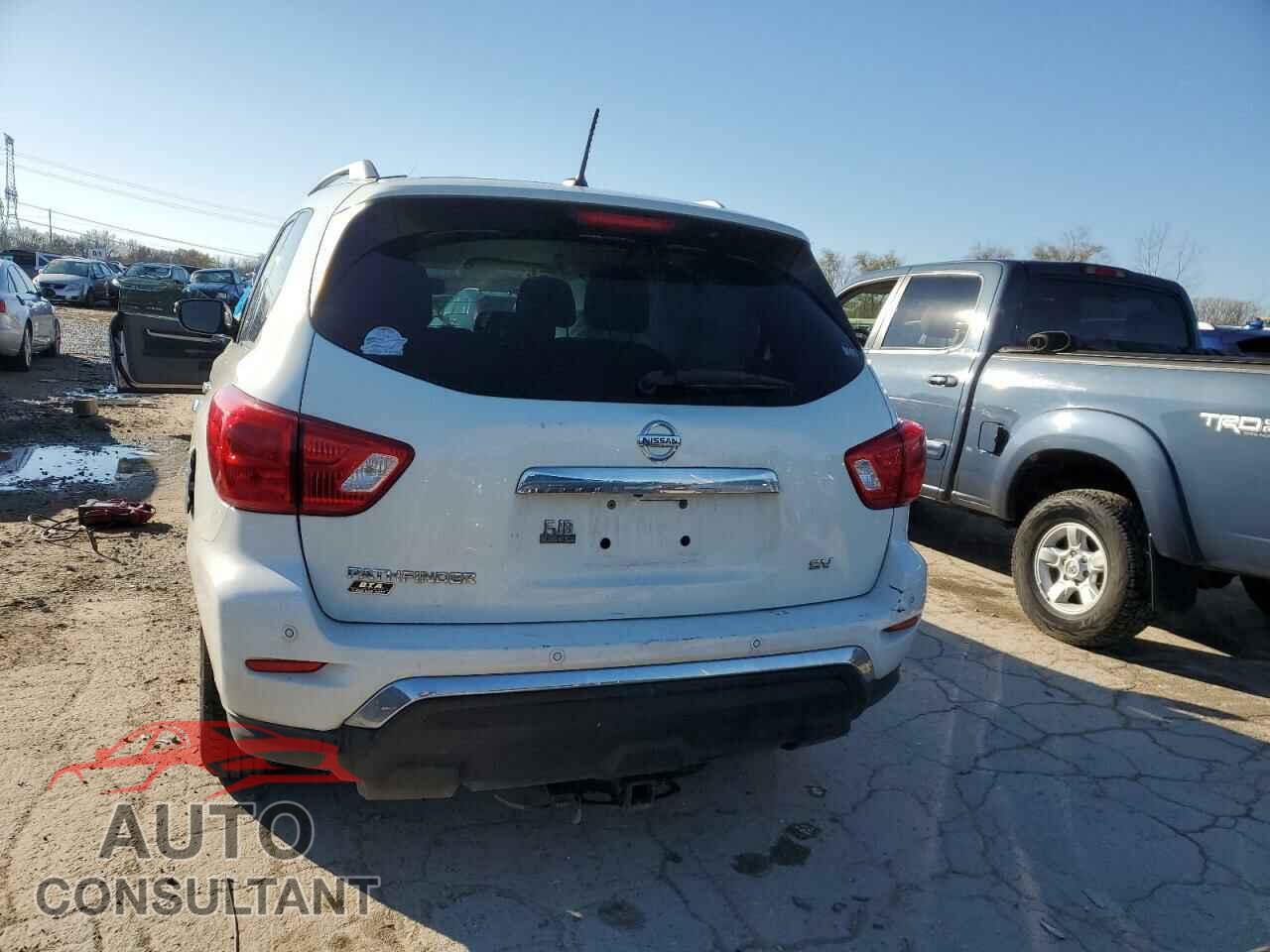 NISSAN PATHFINDER 2017 - 5N1DR2MNXHC653160