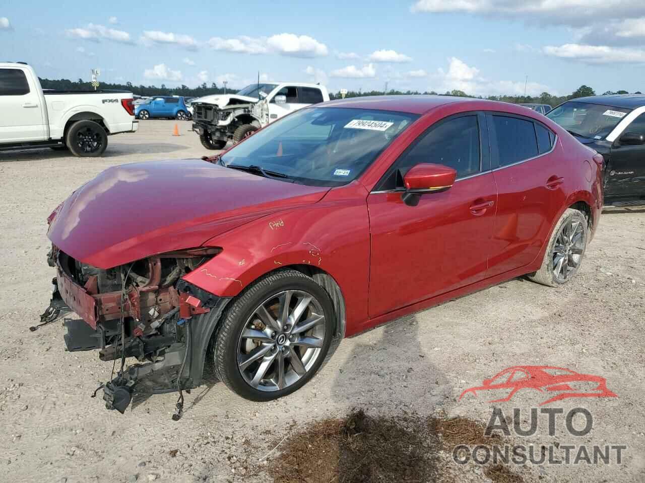 MAZDA 3 2018 - 3MZBN1V36JM204543