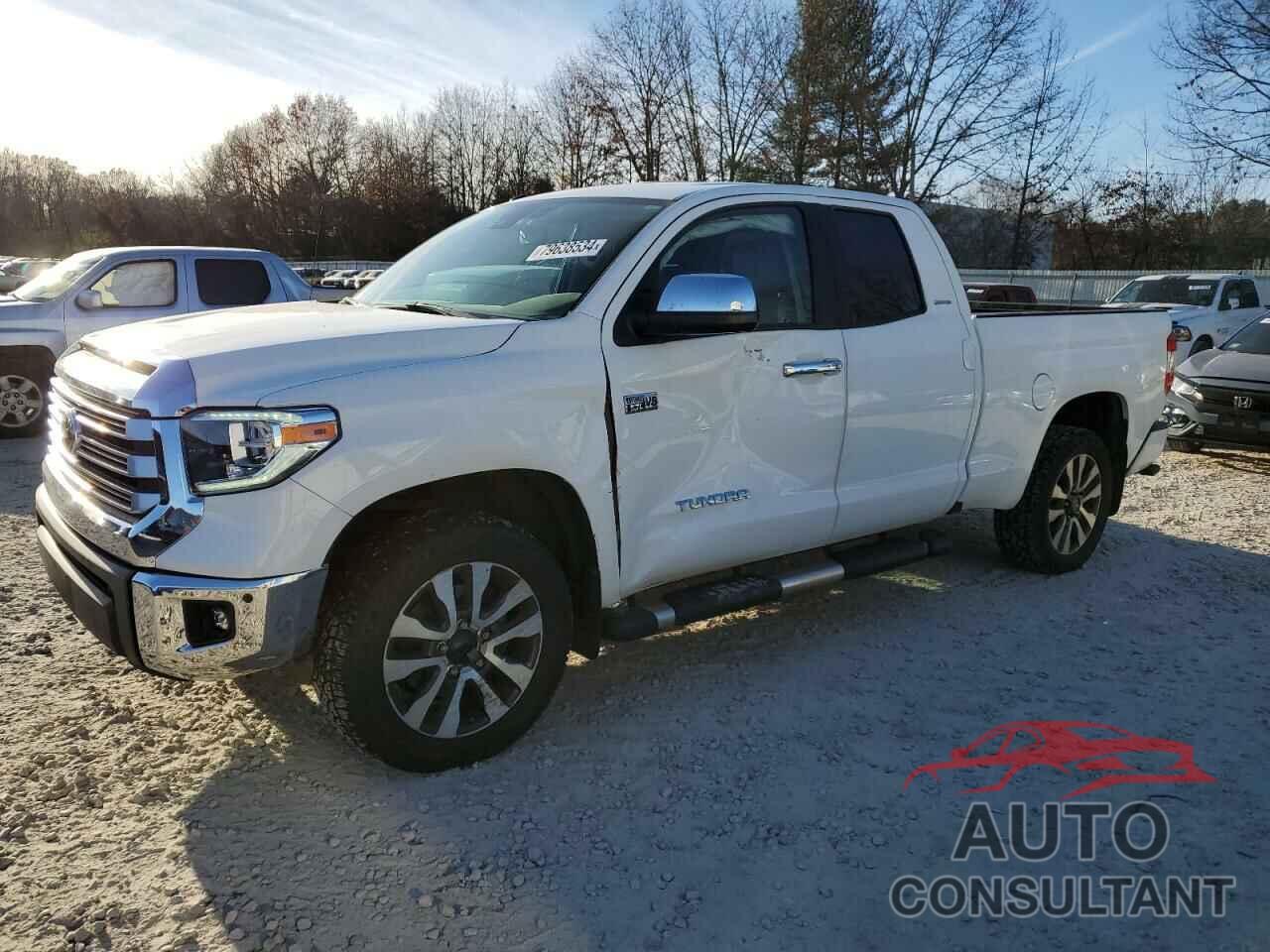 TOYOTA TUNDRA 2018 - 5TFBY5F16JX704808