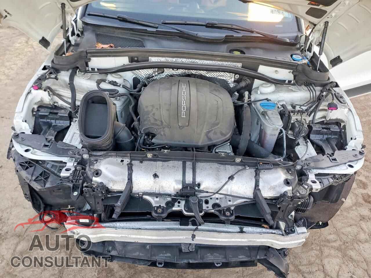 PORSCHE MACAN 2018 - WP1AA2A58JLB07061