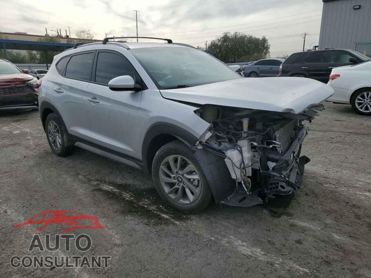HYUNDAI TUCSON 2017 - KM8J33A42HU522367