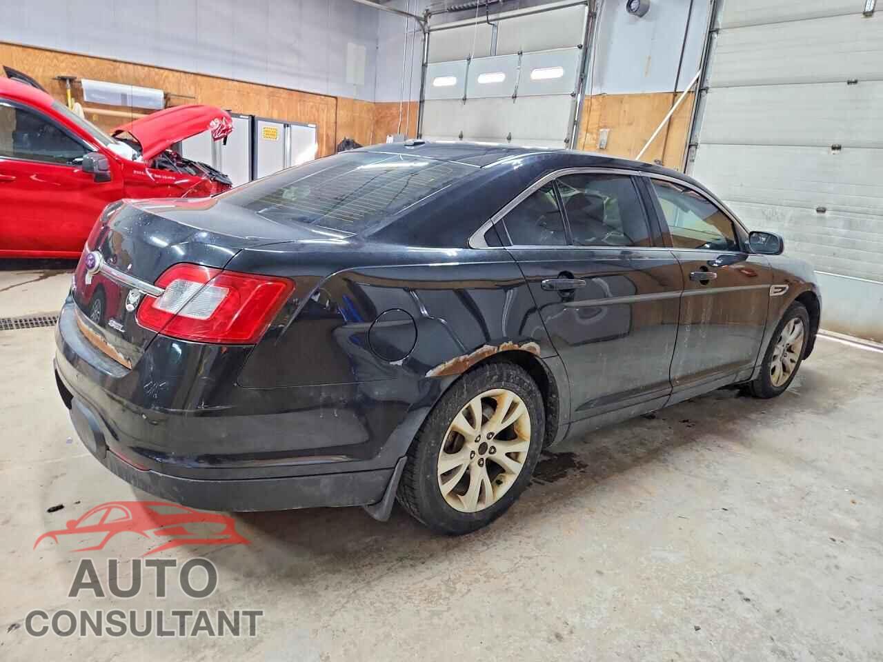 FORD TAURUS 2011 - 1FAHP2EW3BG100066