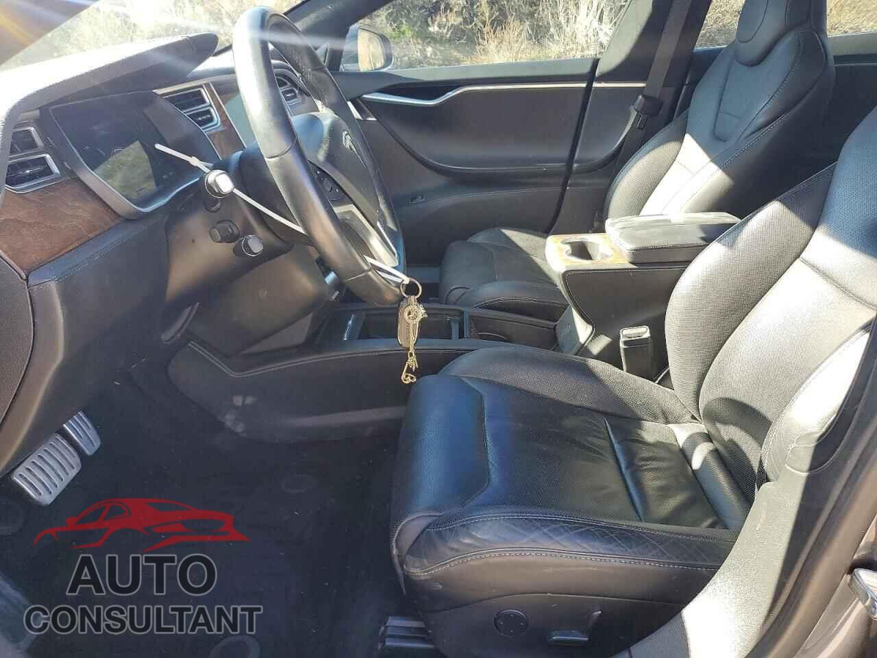 TESLA MODEL S 2016 - 5YJSA1E40GF177621