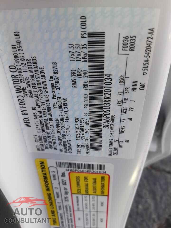 FORD FUSION 2019 - 3FA6P0SU3KR201034