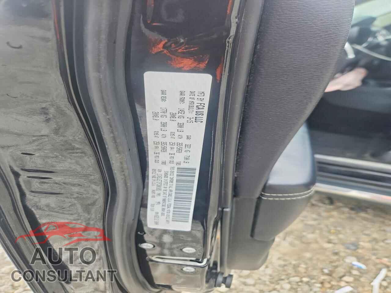 DODGE DURANGO 2015 - 1C4SDJET2FC801851