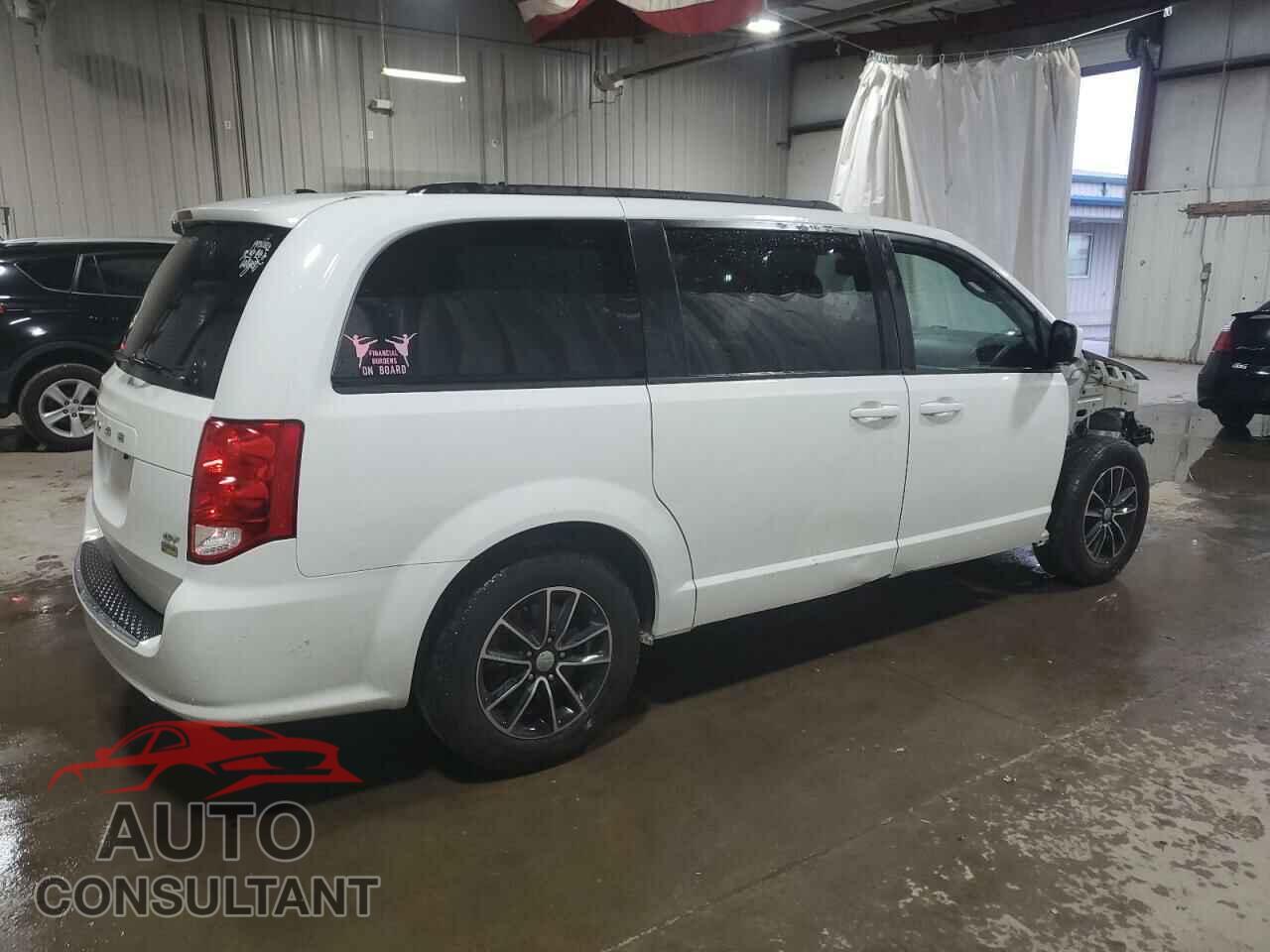 DODGE CARAVAN 2019 - 2C4RDGEG0KR660395