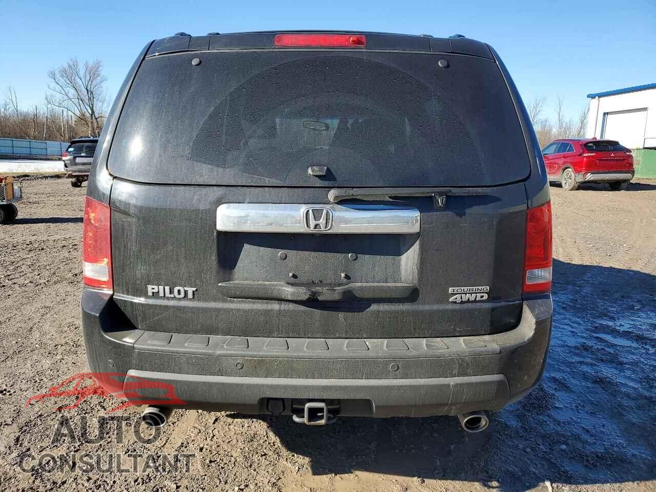 HONDA PILOT 2011 - 5FNYF4H96BB050434