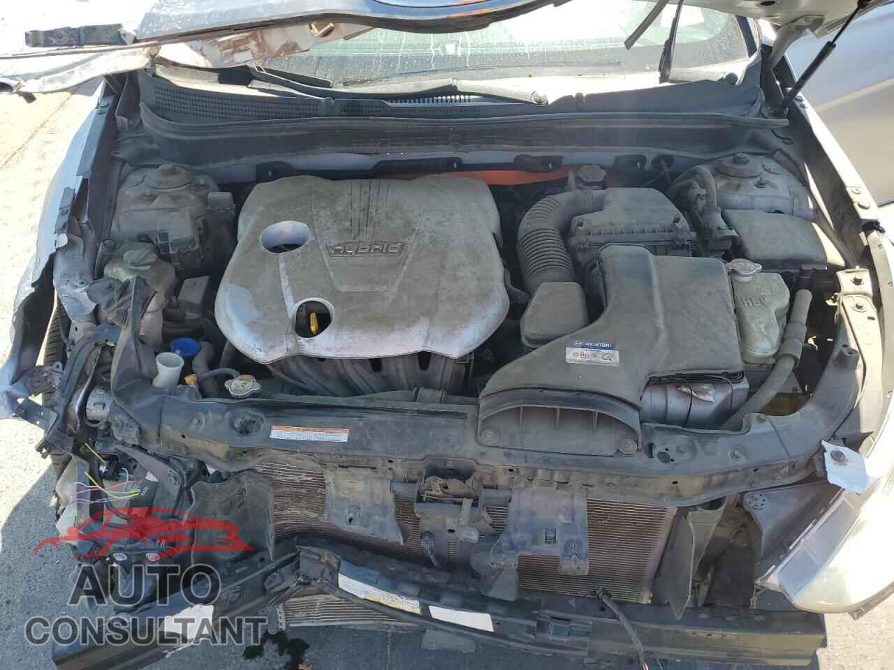 HYUNDAI SONATA 2013 - KMHEC4A47DA065770