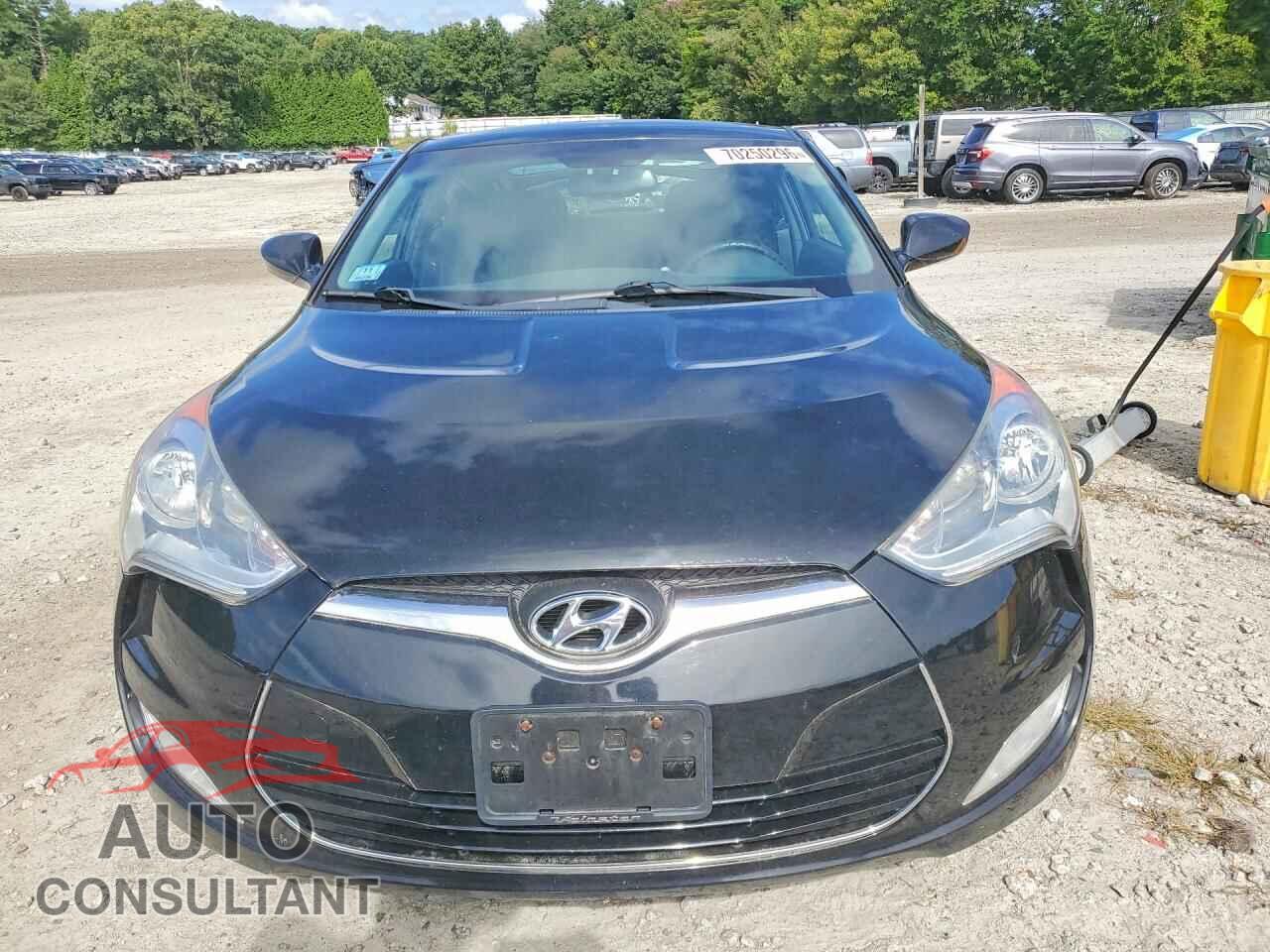 HYUNDAI VELOSTER 2013 - KMHTC6AD3DU144385