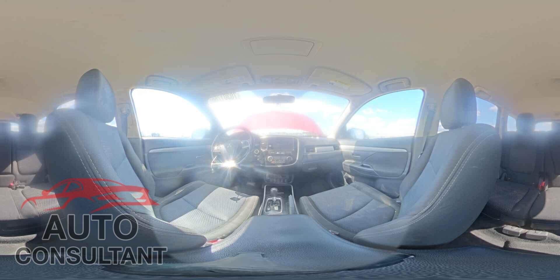MITSUBISHI OUTLANDER 2017 - JA4AD3A30HZ022892