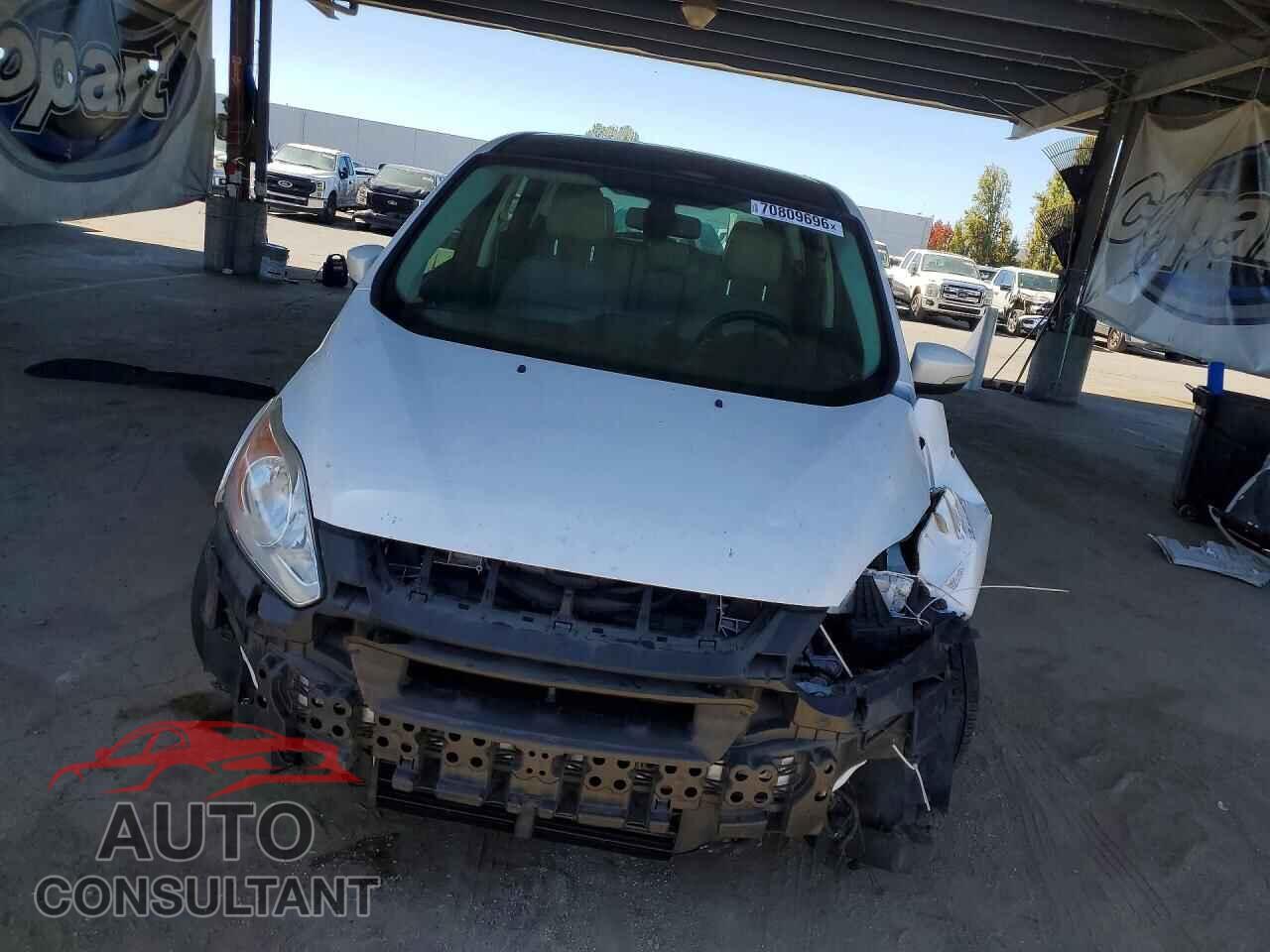 FORD CMAX 2013 - 1FADP5BU5DL548256