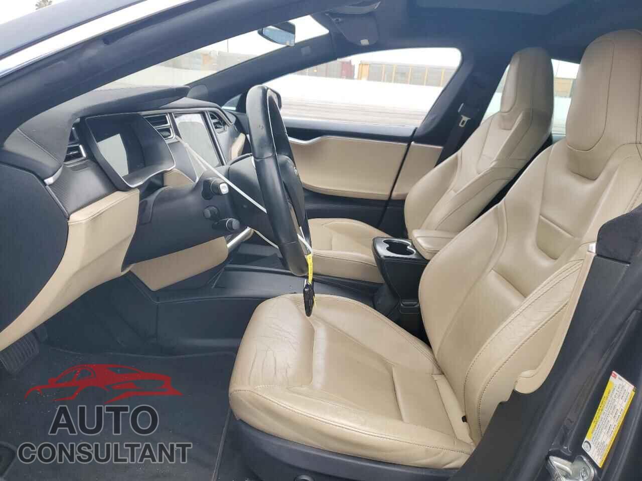 TESLA MODEL S 2016 - 5YJSA1E29GF152201