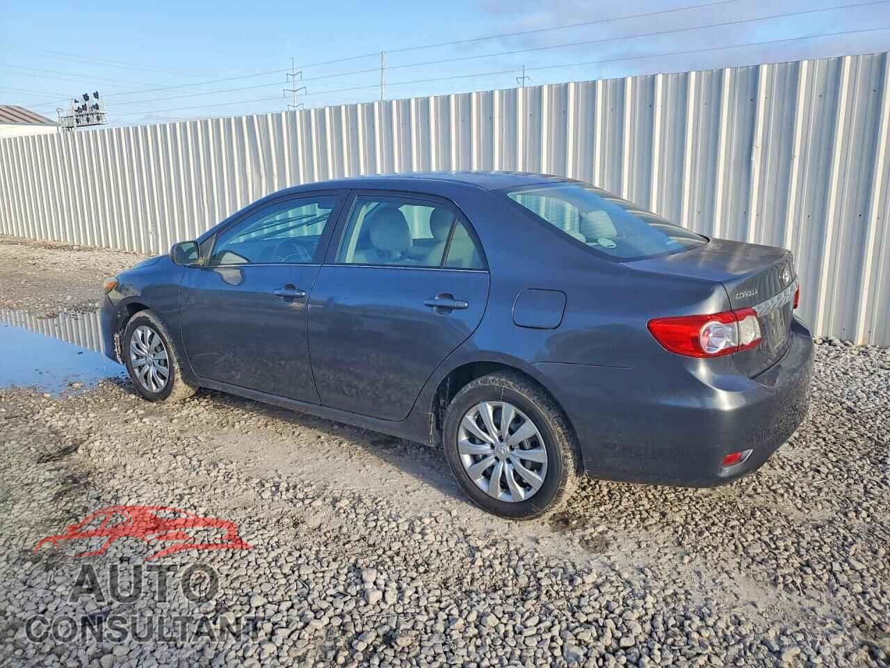 TOYOTA COROLLA LE 2013 - 2T1BU4EE2DC111606