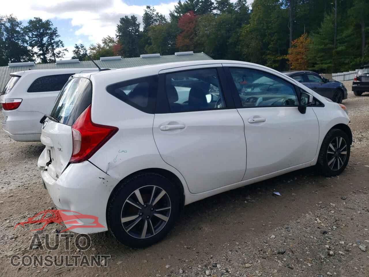 NISSAN VERSA 2017 - 3N1CE2CP3HL352445