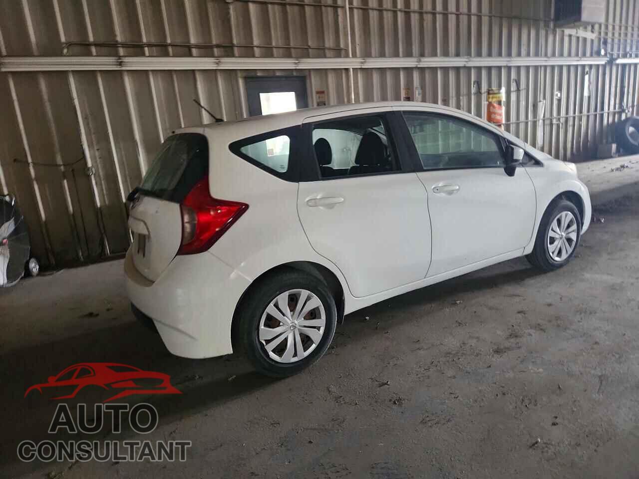 NISSAN VERSA 2019 - 3N1CE2CP3KL353912