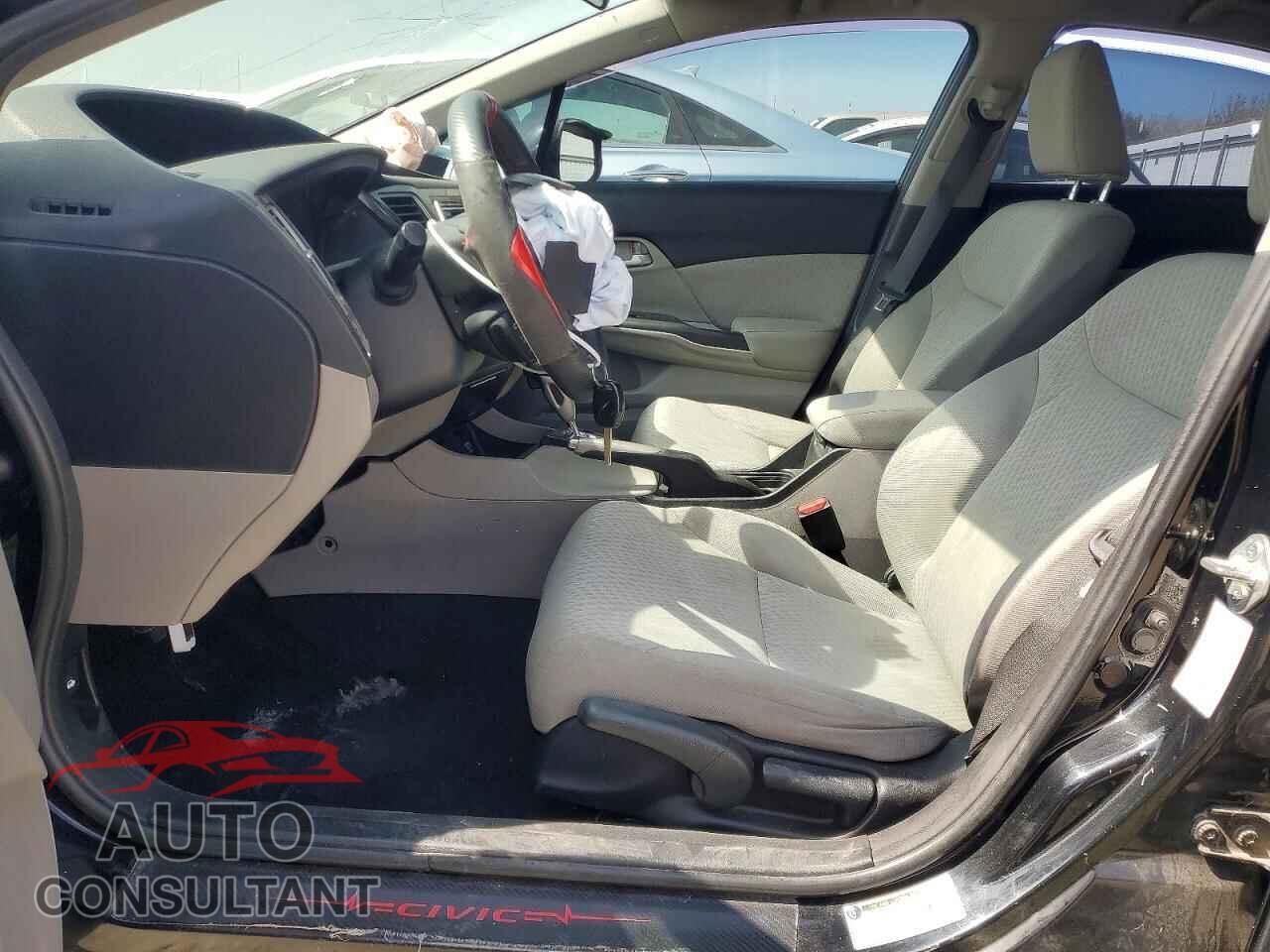 HONDA CIVIC 2013 - 19XFB2F58DE246245