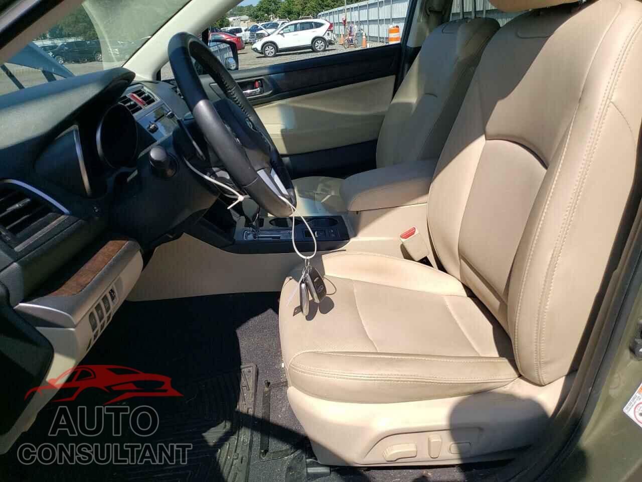 SUBARU OUTBACK 2017 - 4S4BSANC3H3213655