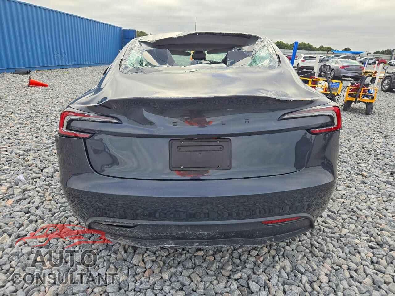 TESLA MODEL 3 2026 - 5YJ3E1EAXTF166389