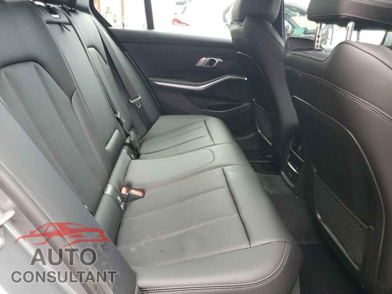 BMW 3 SERIES 2023 - 3MW69FF04P8D51971