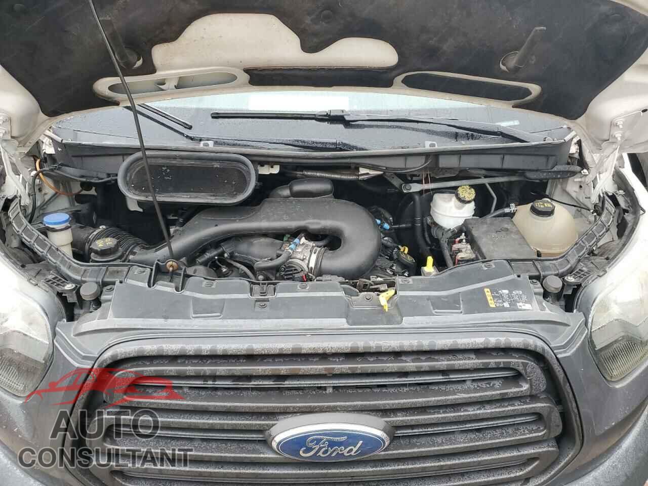 FORD TRANSIT 2017 - 1FTYR2XM0HKA03493