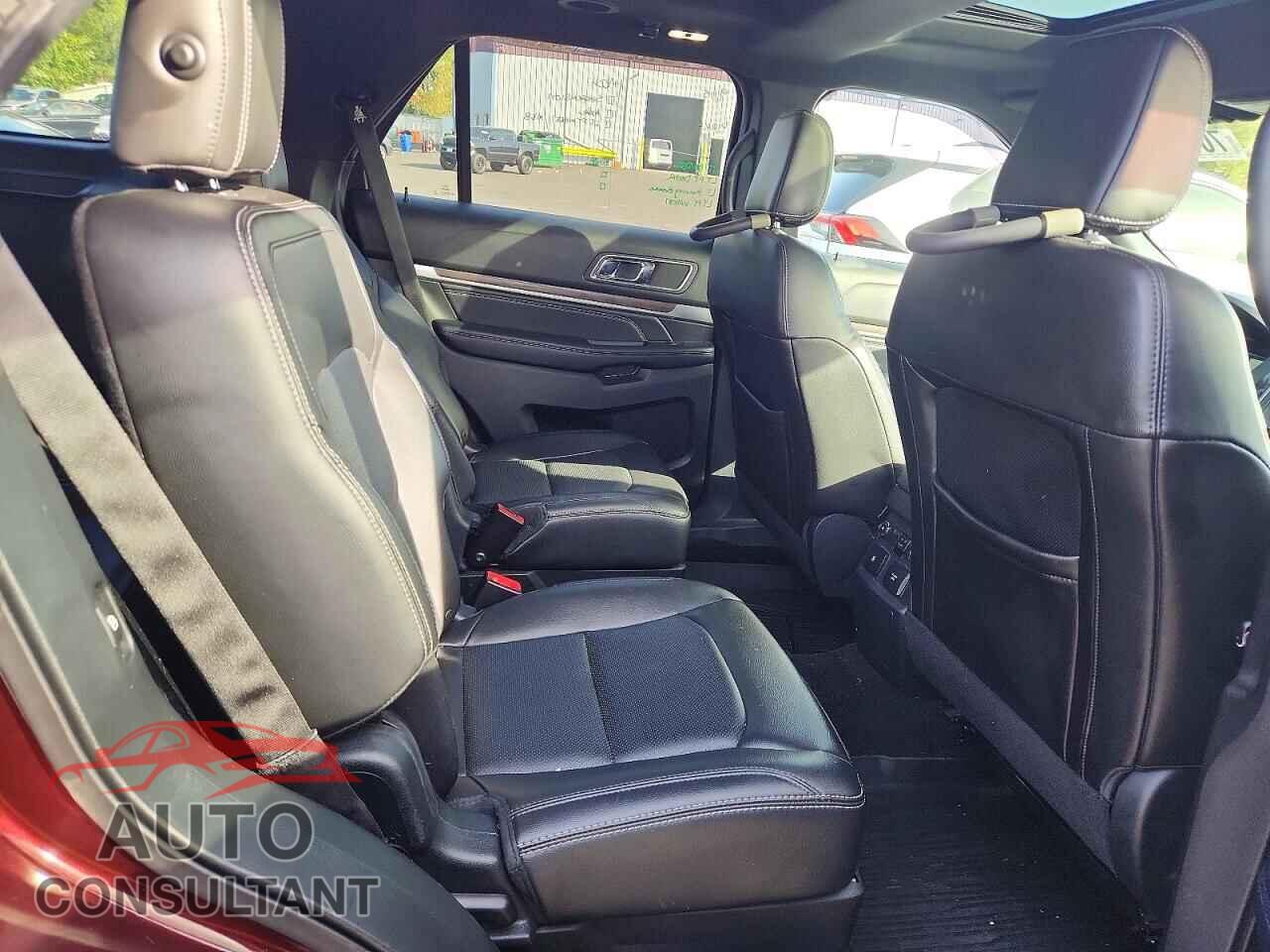 FORD EXPLORER 2018 - 1FM5K8FH0JGB66177