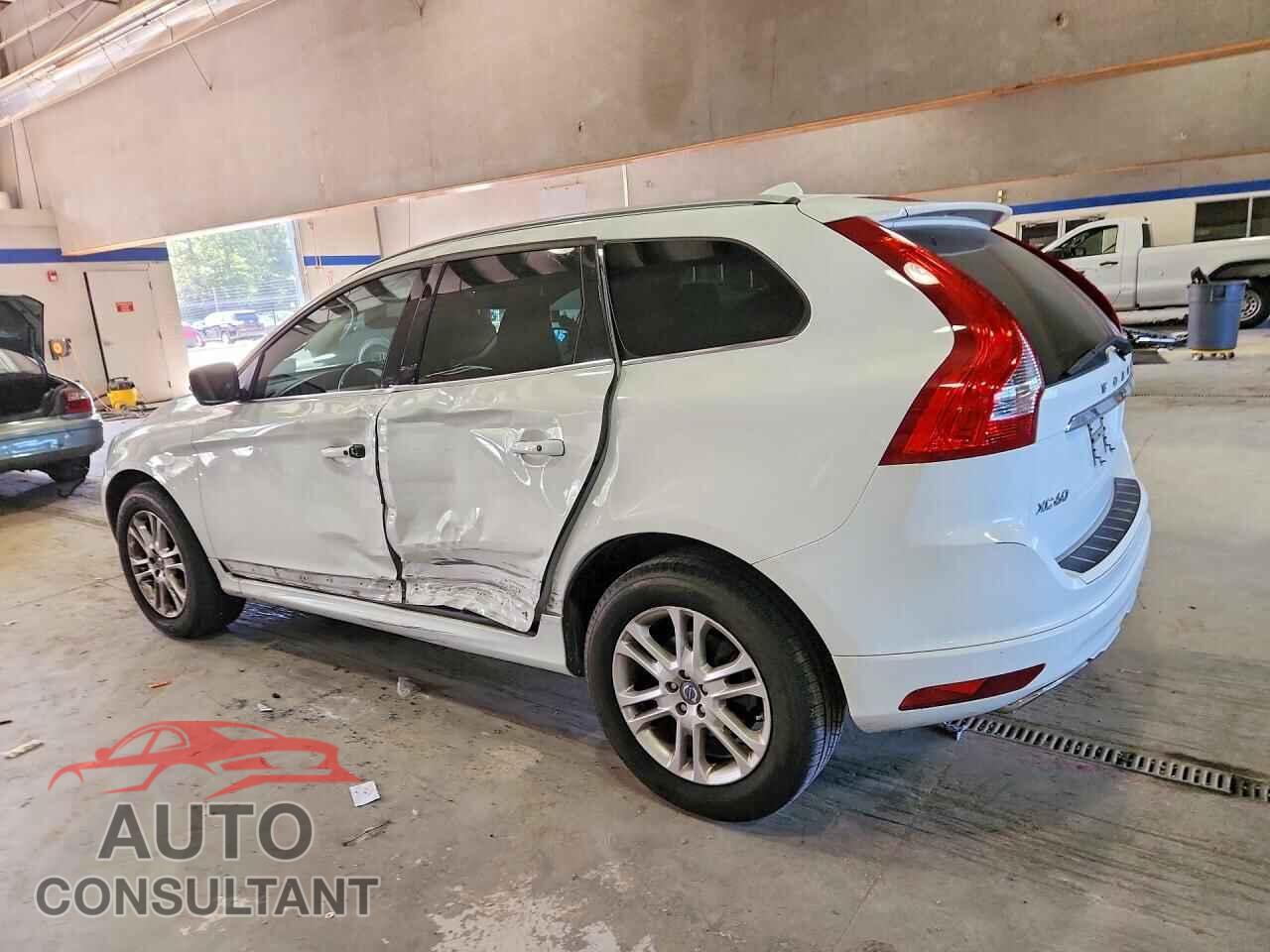 VOLVO XC60 2015 - YV440MDB3F2579094