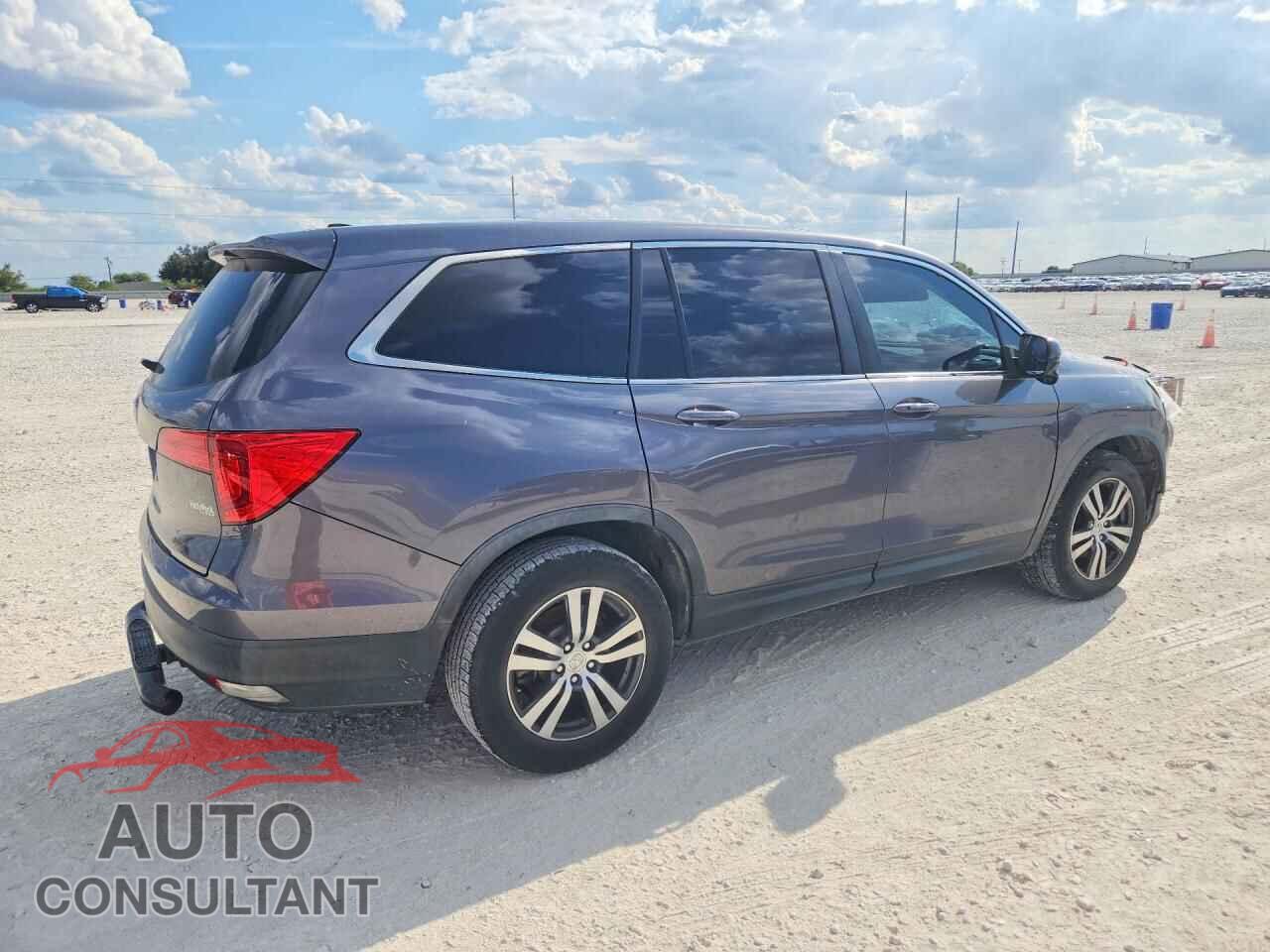 HONDA PILOT 2017 - 5FNYF5H53HB011926