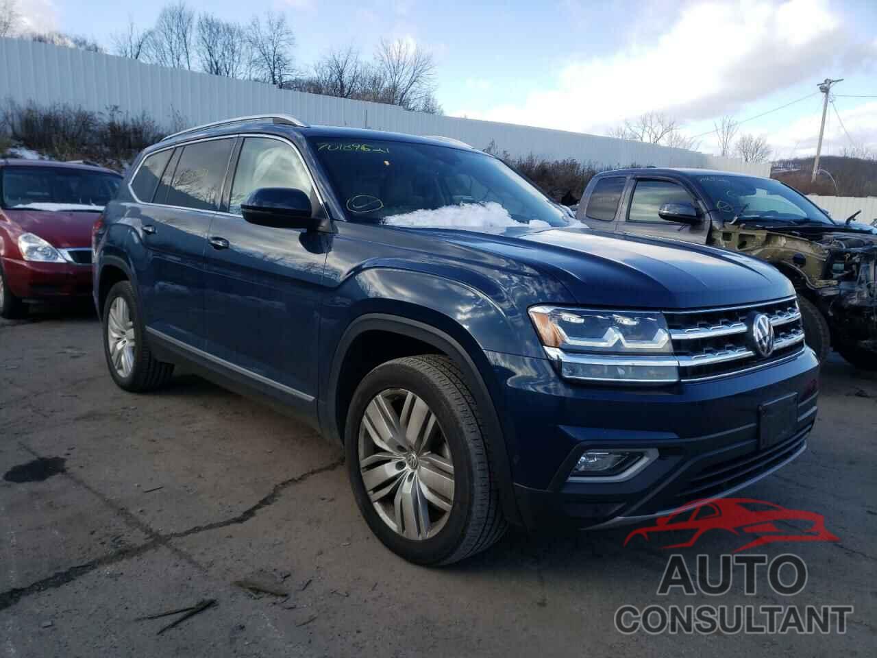 VOLKSWAGEN ATLAS 2018 - 1V2NR2CA3JC576935