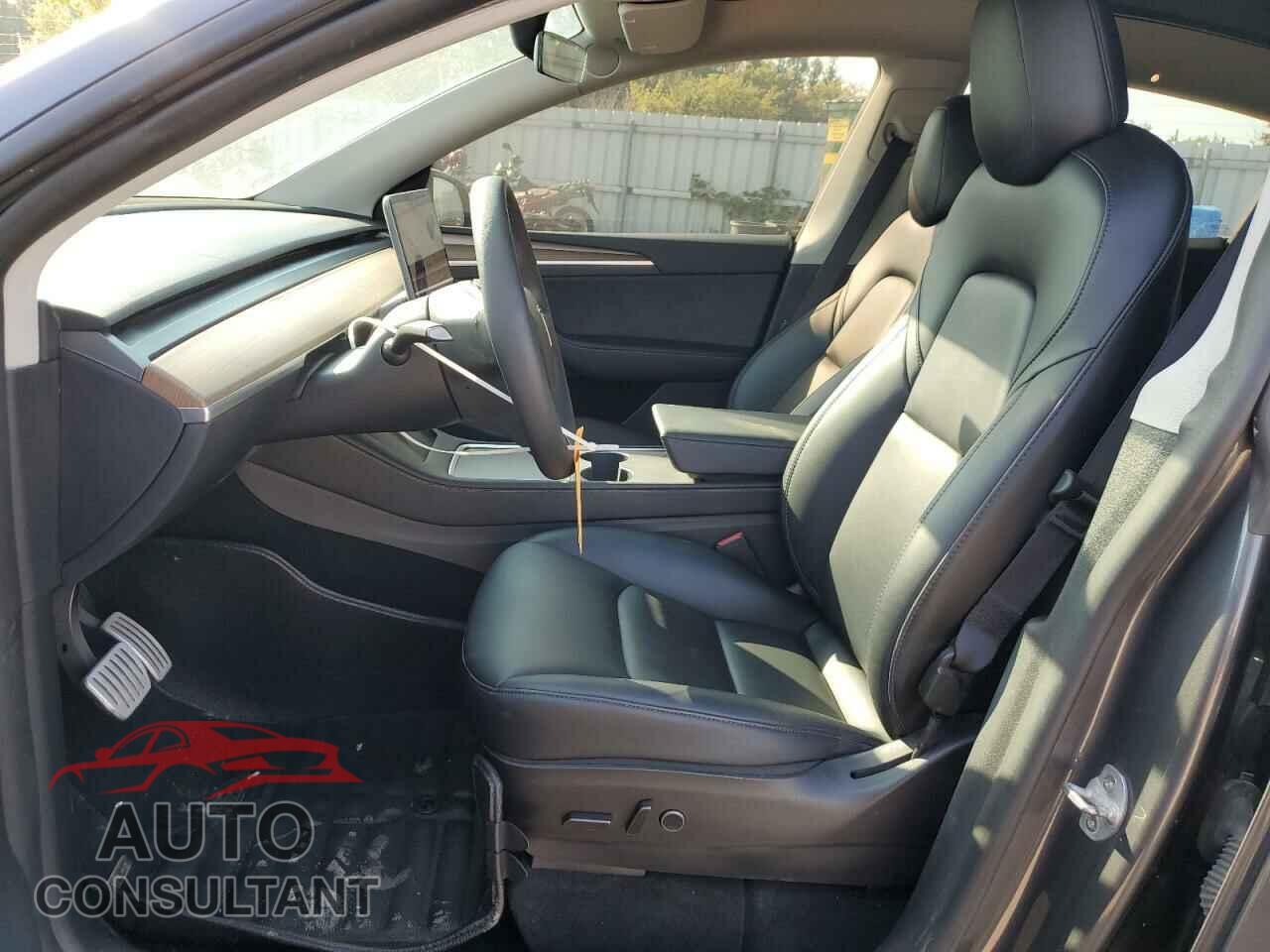 TESLA MODEL Y 2022 - 7SAYGDEF3NF521115