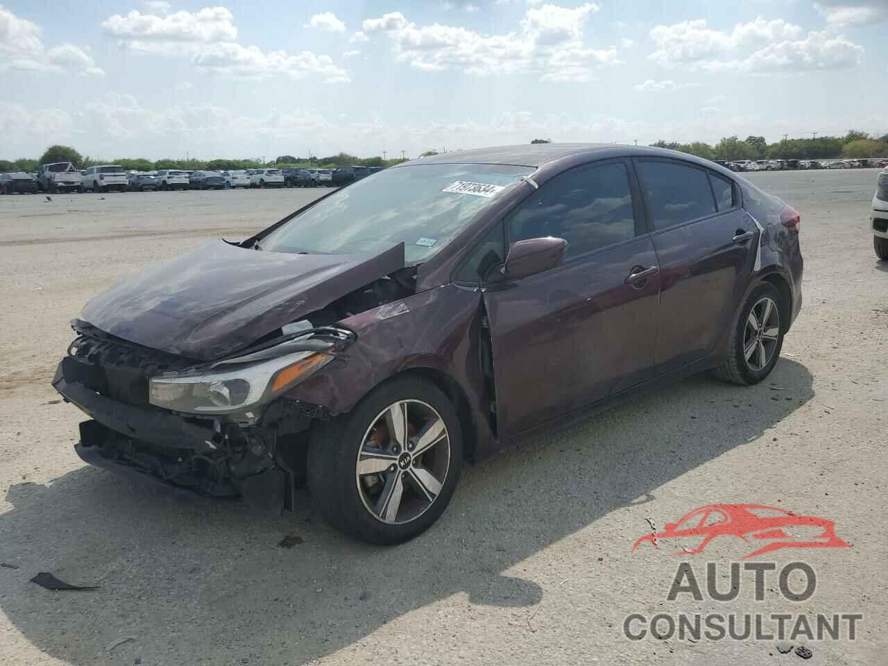 KIA FORTE 2018 - 3KPFL4A79JE248924