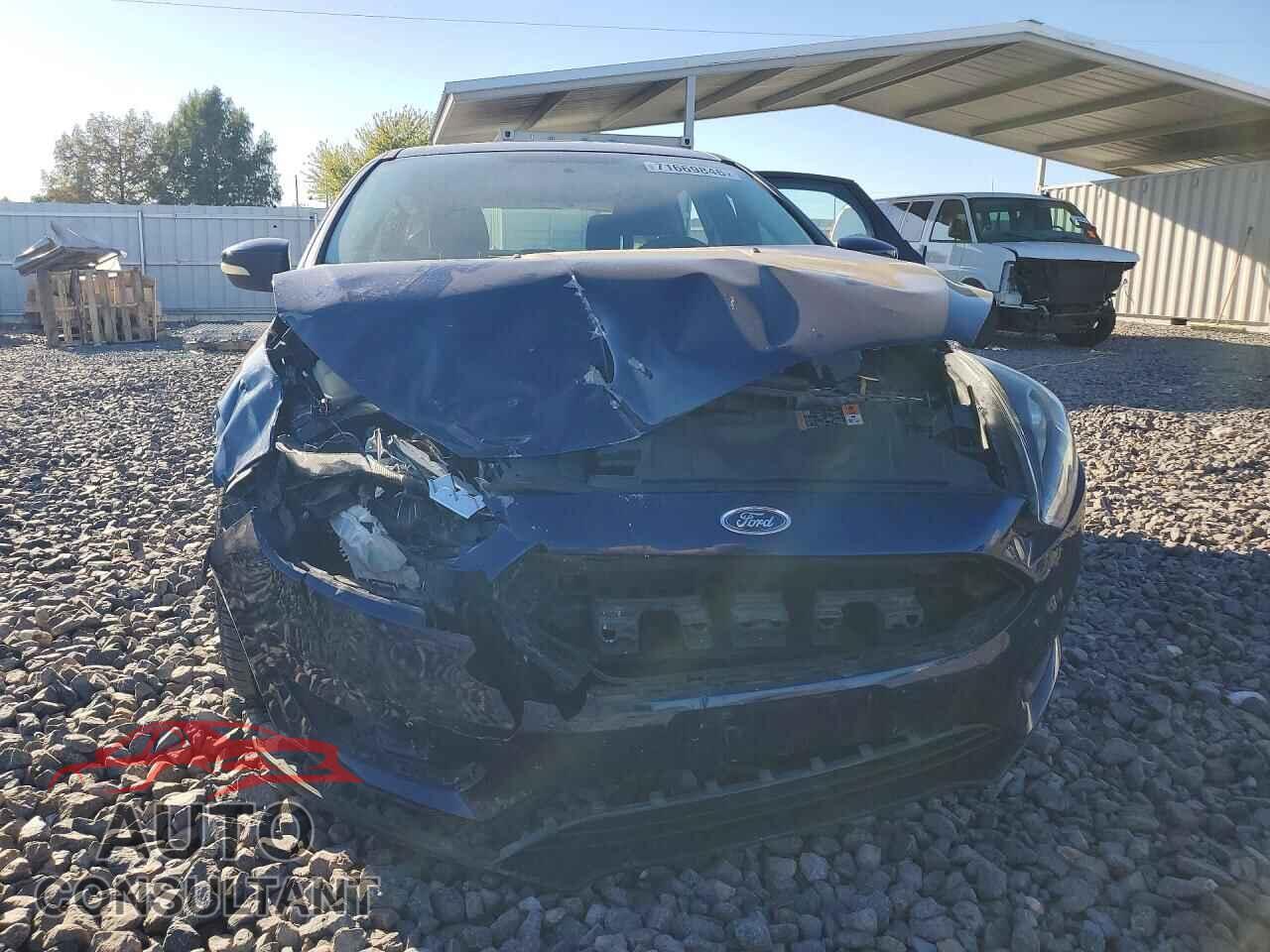 FORD FOCUS 2017 - 1FADP3M21HL319059